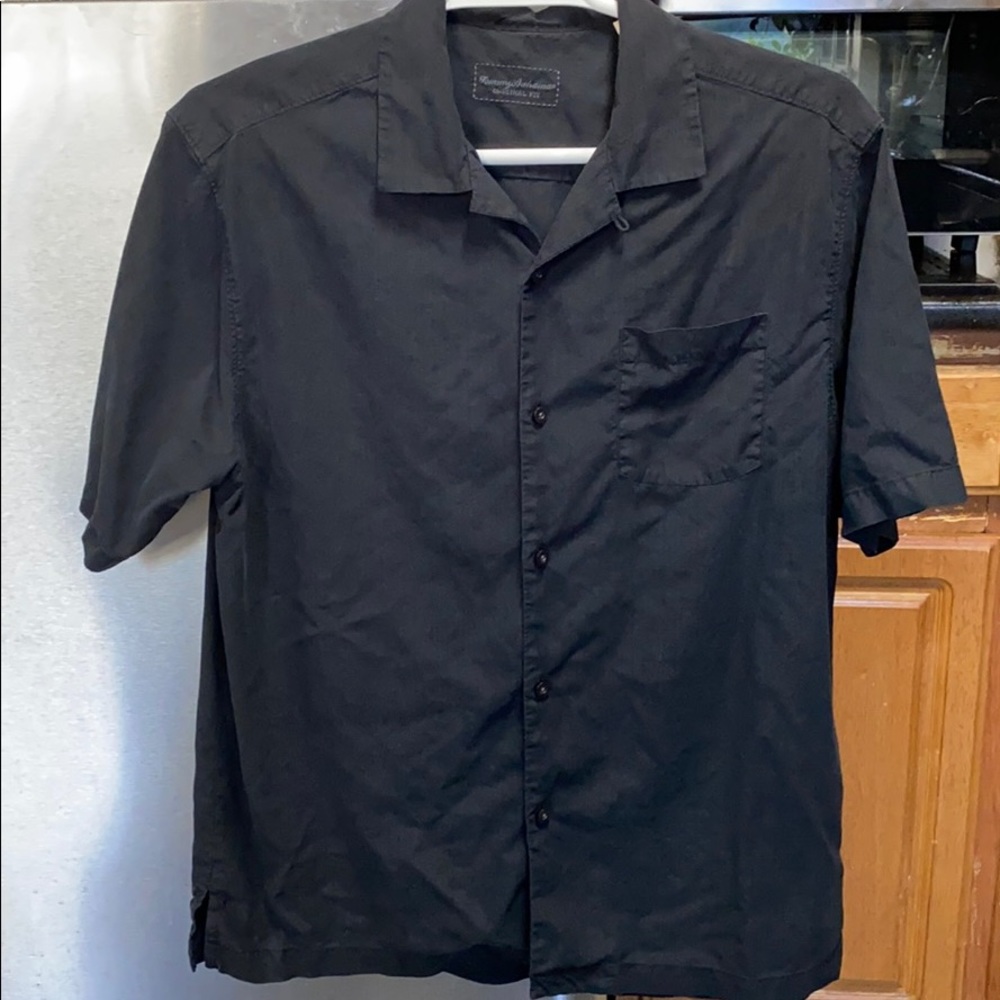 Tommy Bahama button down shirt